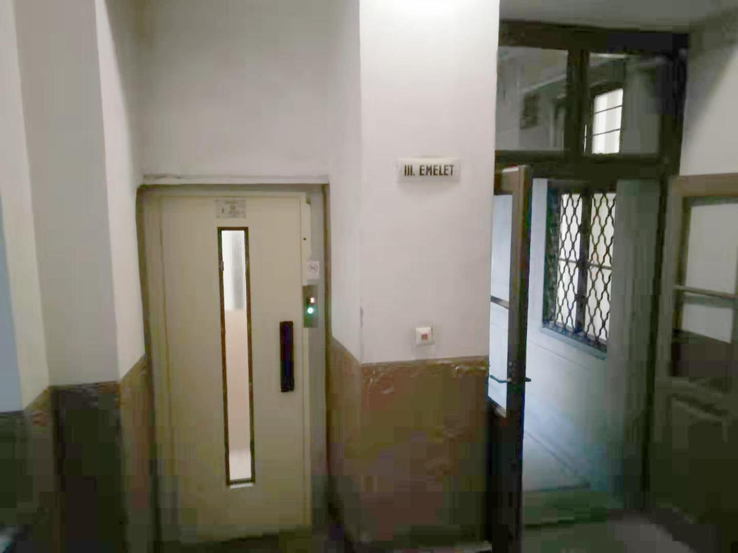 E34 Apartment Будапеща Екстериор снимка