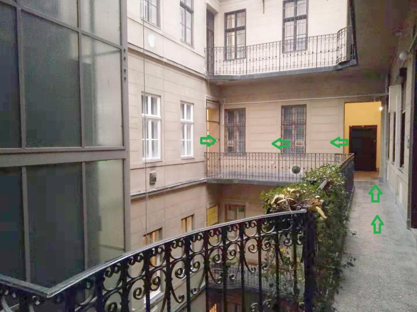 E34 Apartment Будапеща Екстериор снимка