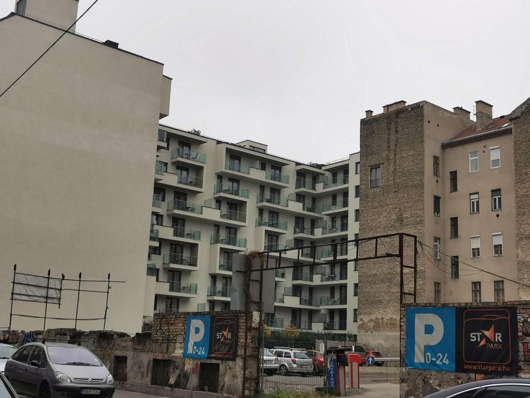 E34 Apartment Будапеща Екстериор снимка